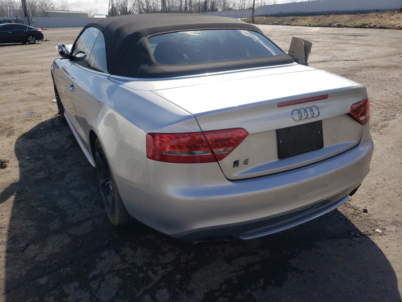 Photo 3 from auction – 2012 AUDI S5 PREMIUM with VIN WAUCGAFH2CN006849