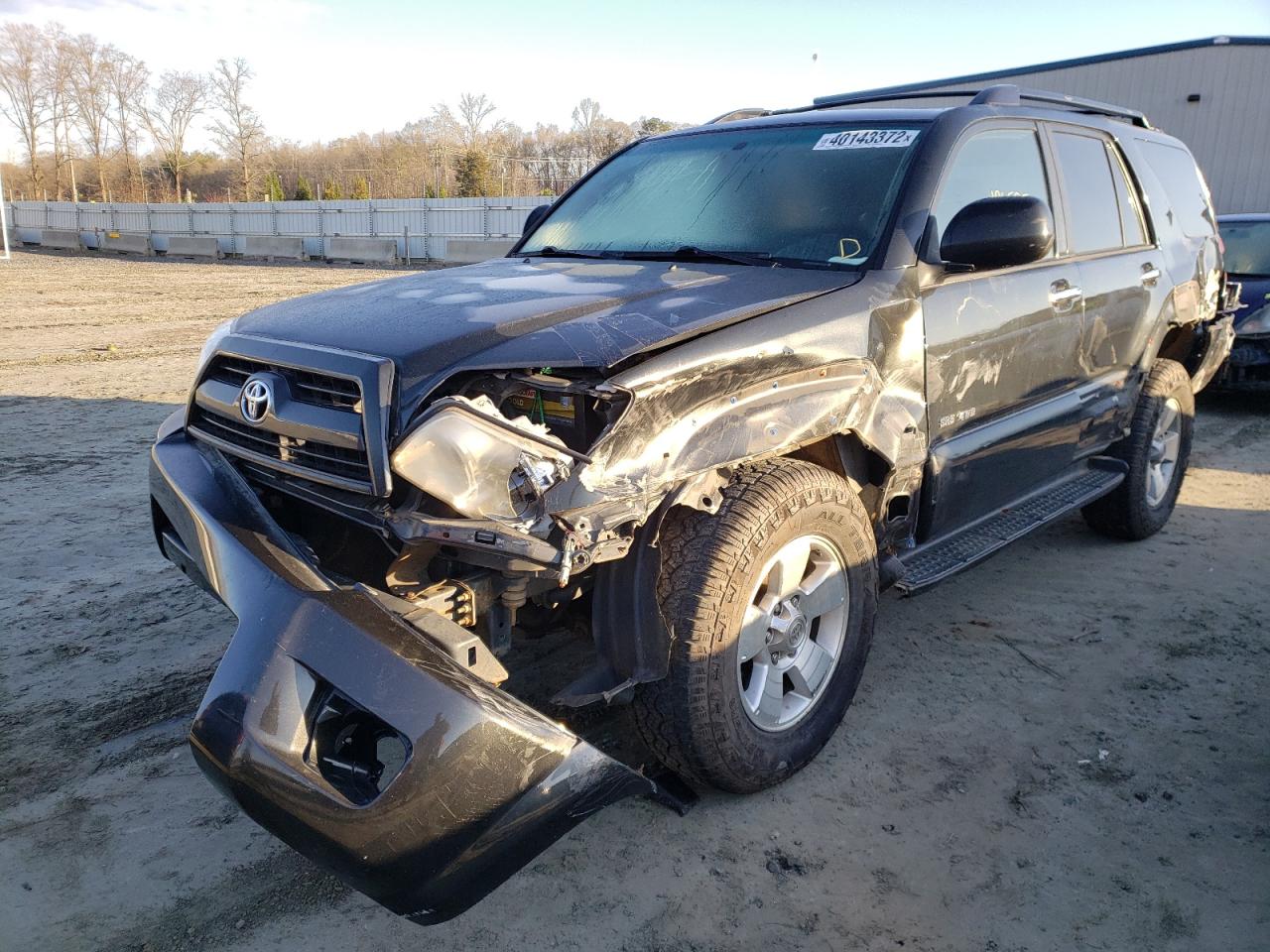 Photo 2 from auction – 2006 TOYOTA 4RUNNER SR with VIN JTEBU14R260089411