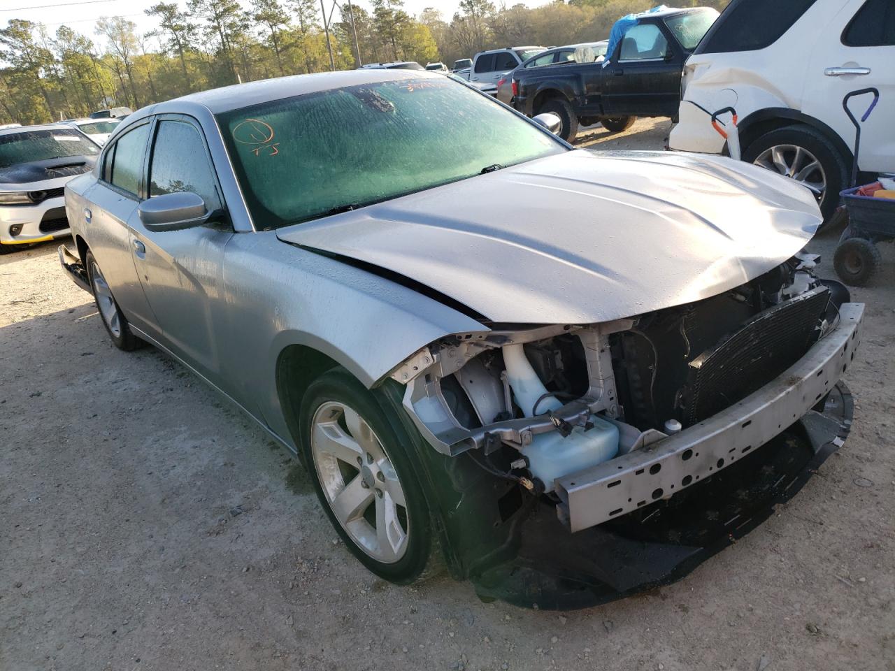 DODGE CHARGER SE 2015 with VIN 2C3CDXBG7FH826390 - Photo from auction