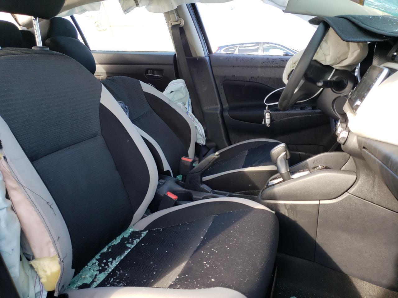 Photo 5 from auction – 2021 NISSAN VERSA SV with VIN 3N1CN8EV2ML879854