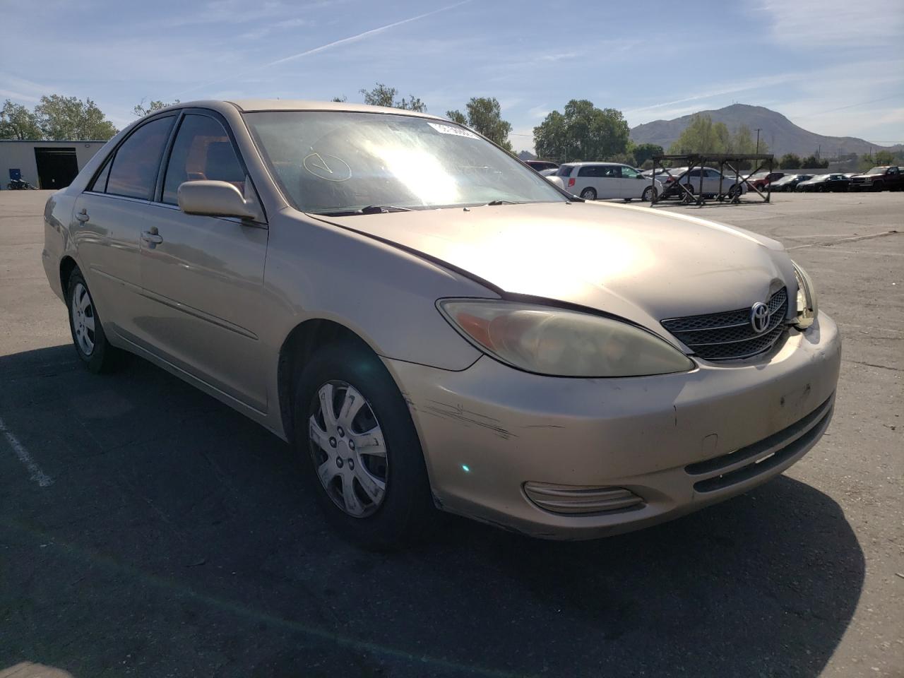 Photo 1 from auction – 2003 TOYOTA CAMRY LE with VIN JTDBE32K530167520