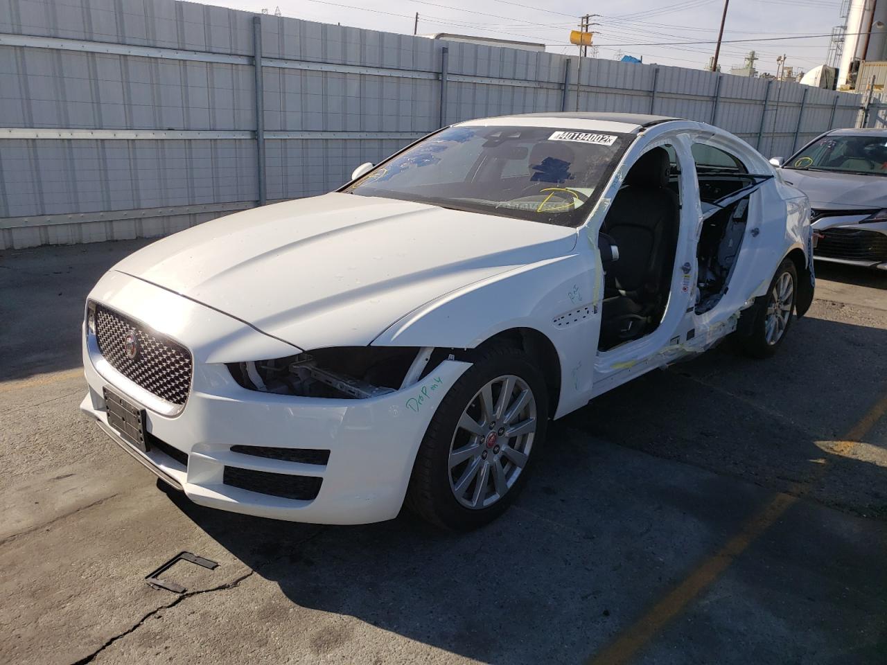 Photo 2 from auction – 2019 JAGUAR XE with VIN SAJAS4FX4KCP52930
