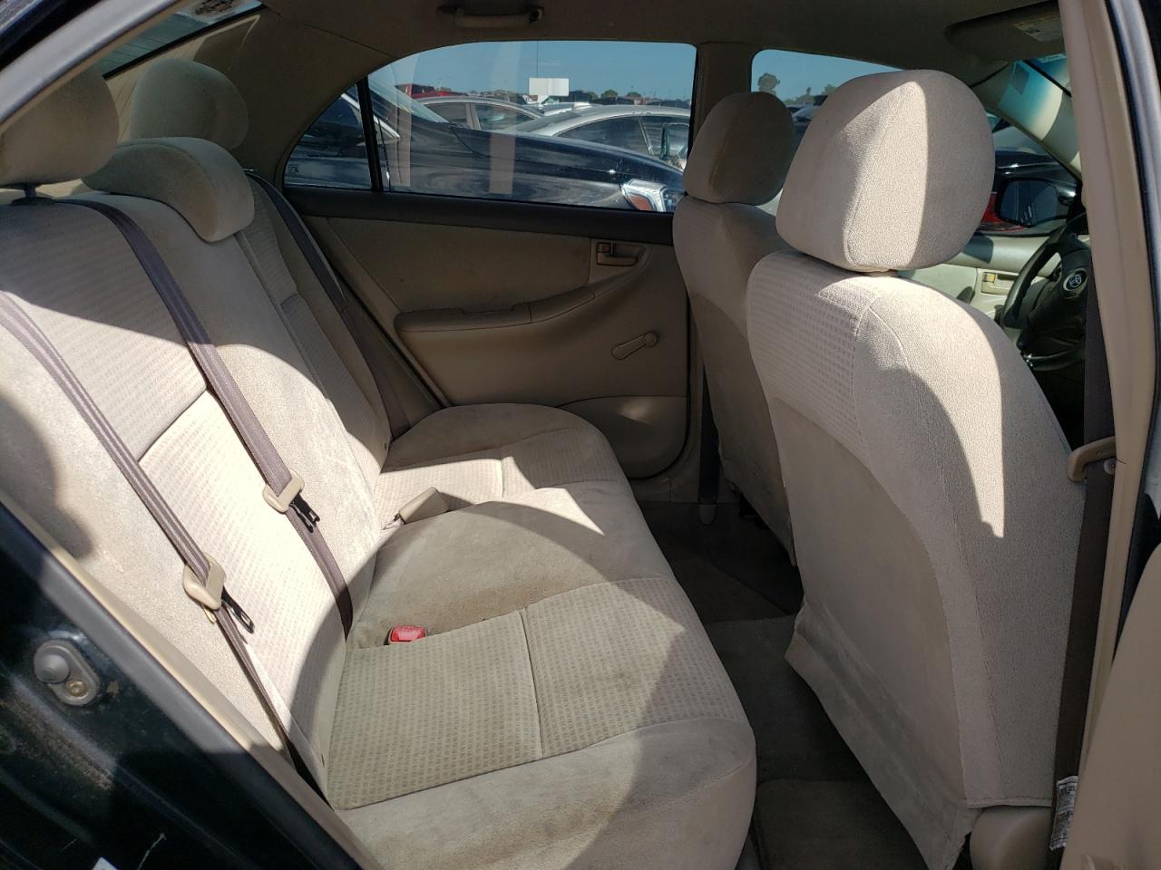 Photo 6 from auction – 2005 TOYOTA COROLLA CE with VIN 1NXBR32E65Z384886
