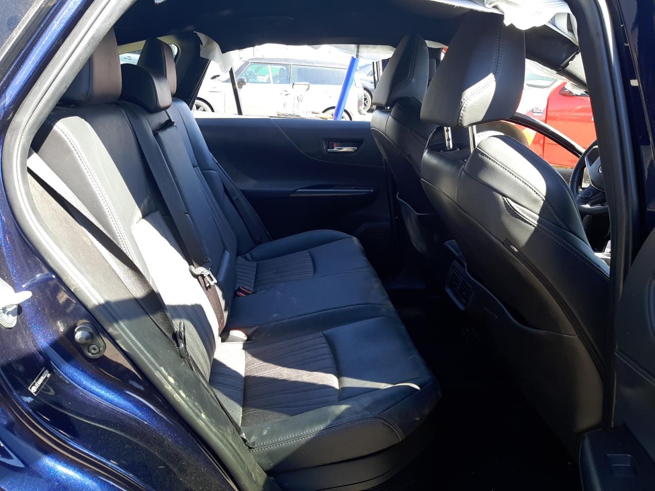 Photo 6 from auction – 2021 TOYOTA VENZA LE with VIN JTEAAAAH9MJ038284