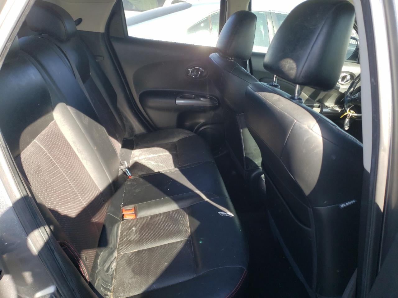 Photo 6 from auction – 2013 NISSAN JUKE S with VIN JN8AF5MR8DT205373