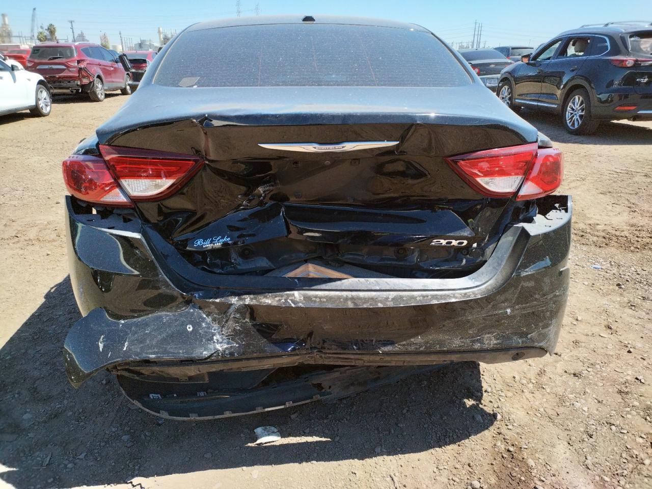 Photo 9 from auction – 2016 CHRYSLER 200 LIMITE with VIN 1C3CCCAB9GN138496