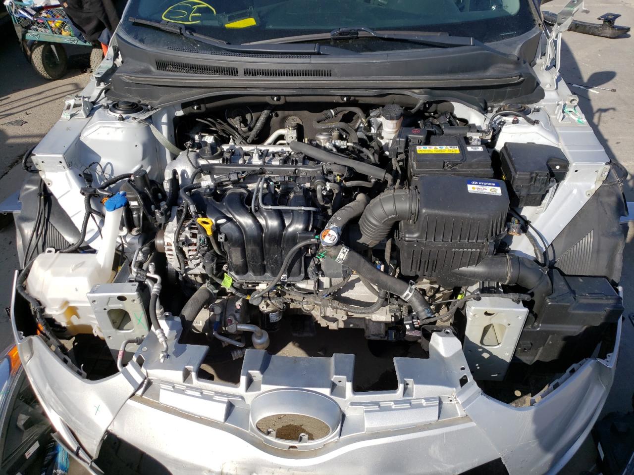 Photo 7 from auction – 2016 HYUNDAI VELOSTER with VIN KMHTC6AD6GU281471