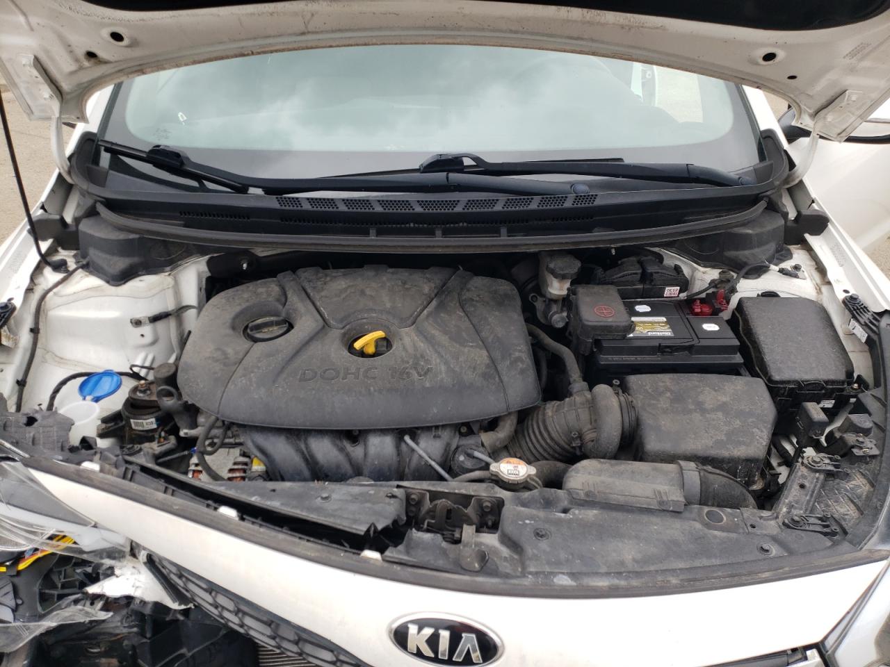 Photo 7 from auction – 2015 KIA FORTE LX with VIN KNAFX4A60F5385665