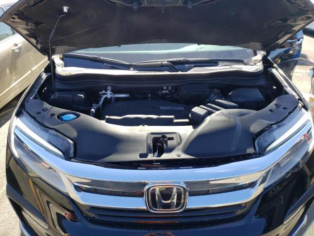 Photo 7 from auction – 2019 HONDA PILOT TOUR with VIN 5FNYF6H98KB100388