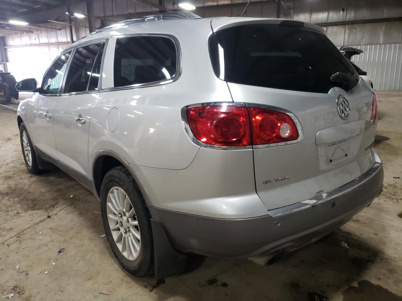 Photo 3 from auction – 2010 BUICK ENCLAVE with VIN 5GALRBED0AJ235781