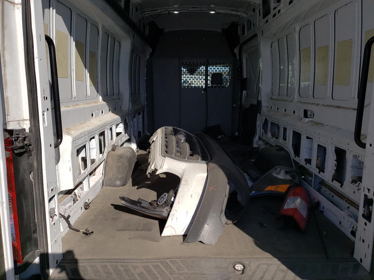 Photo 6 from auction – 2020 FORD TRANSIT T- with VIN 1FTBR3X80LKB25696