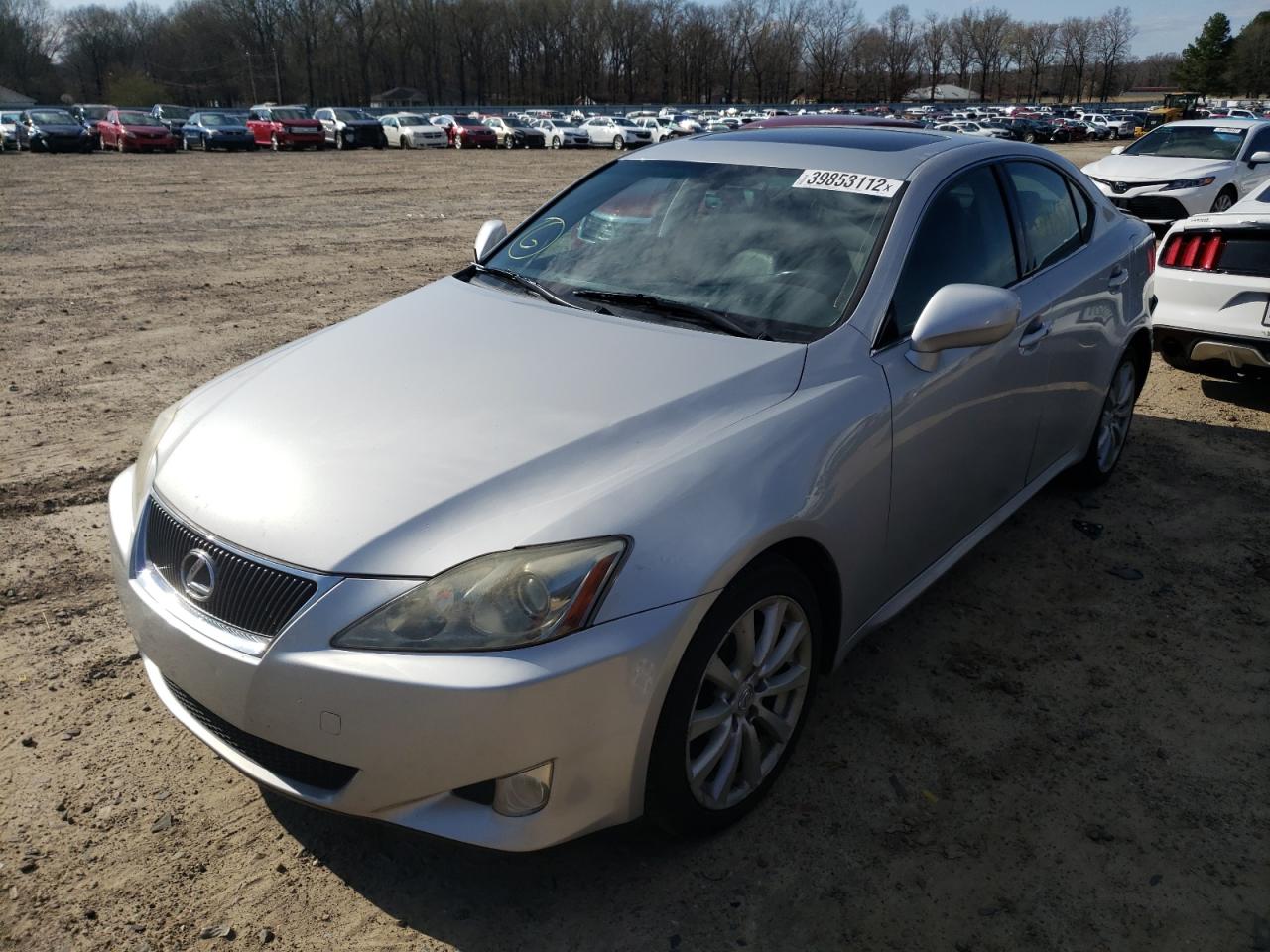 Photo 2 from auction – 2008 LEXUS IS 250 with VIN JTHCK262X85019311