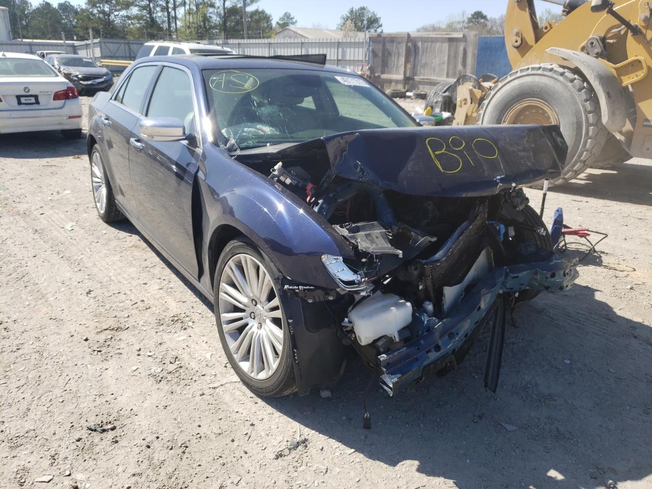 CHRYSLER 300C 2014 with VIN 2C3CCAEG9EH380723 - Photo from auction