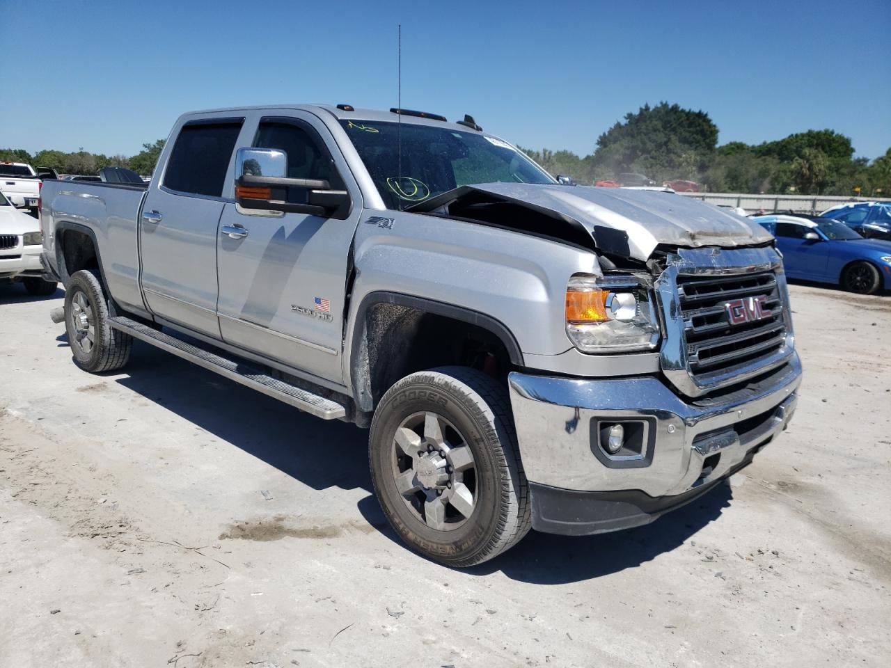 GMC SIERRA K25 2015 with VIN 1GT12ZE8XFF502988 - Photo from auction