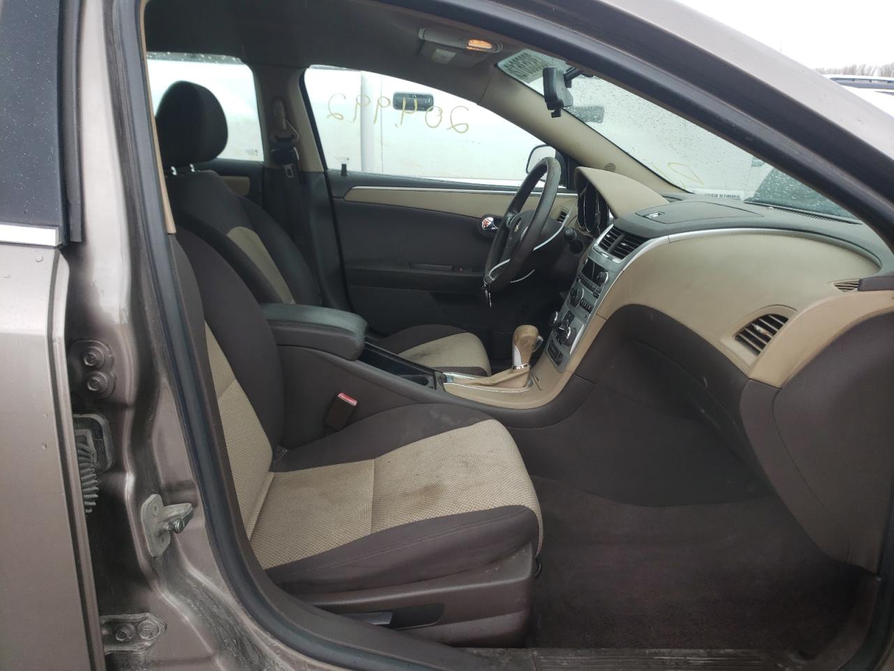 Photo 5 from auction – 2012 CHEVROLET MALIBU LS with VIN 1G1ZA5EU2CF278504