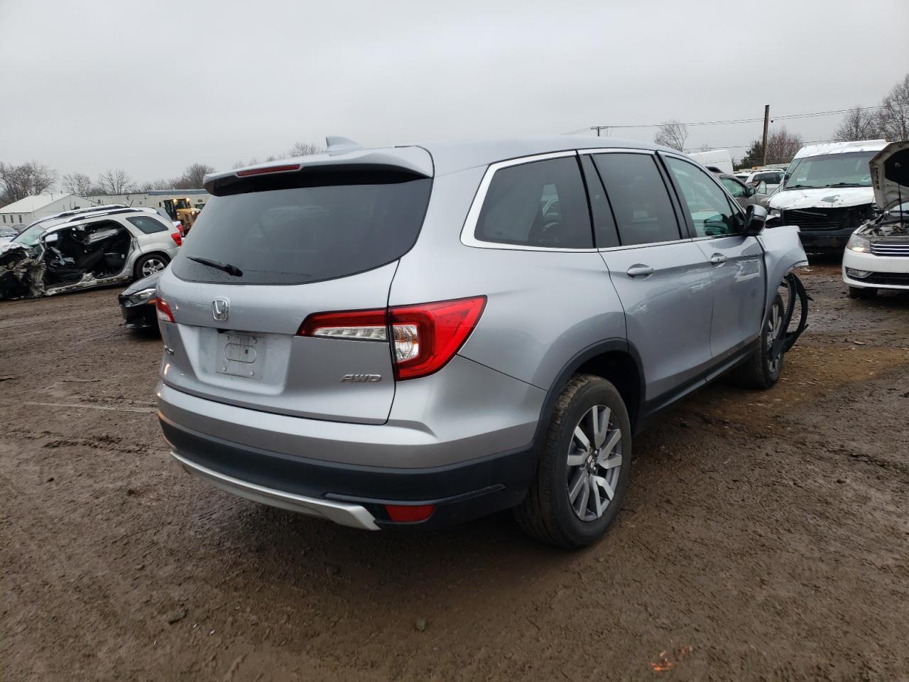 Photo 4 from auction – 2019 HONDA PILOT EXL with VIN 5FNYF6H59KB016691