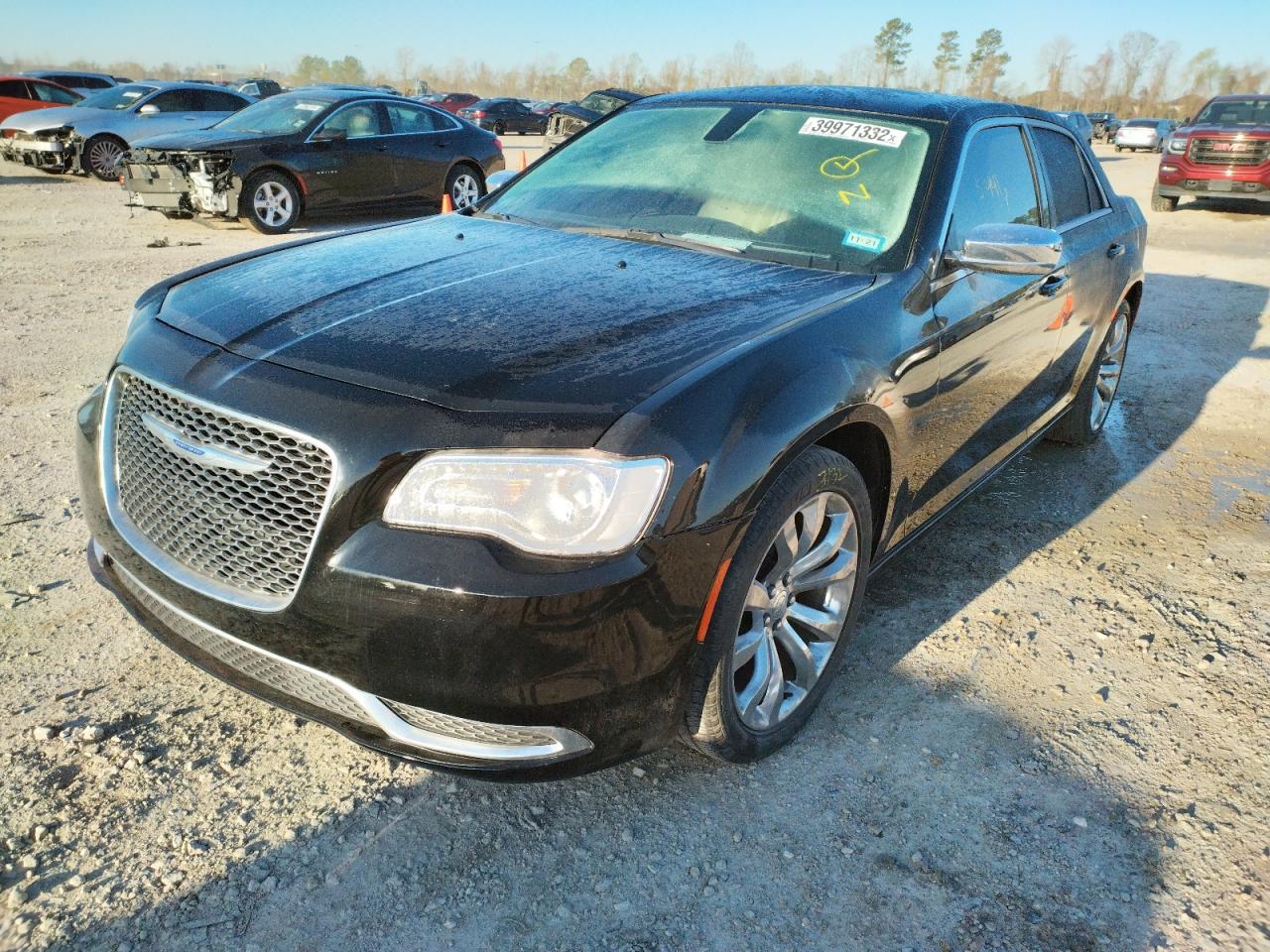 Photo 2 from auction – 2019 CHRYSLER 300 TOURIN with VIN 2C3CCAAG4KH601307
