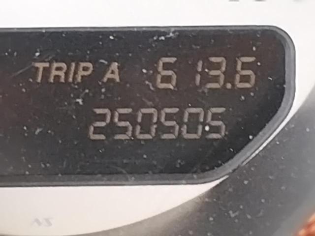 Photo 8 from auction – 2002 ACURA 3.2TL TYPE with VIN 19UUA56862A031888