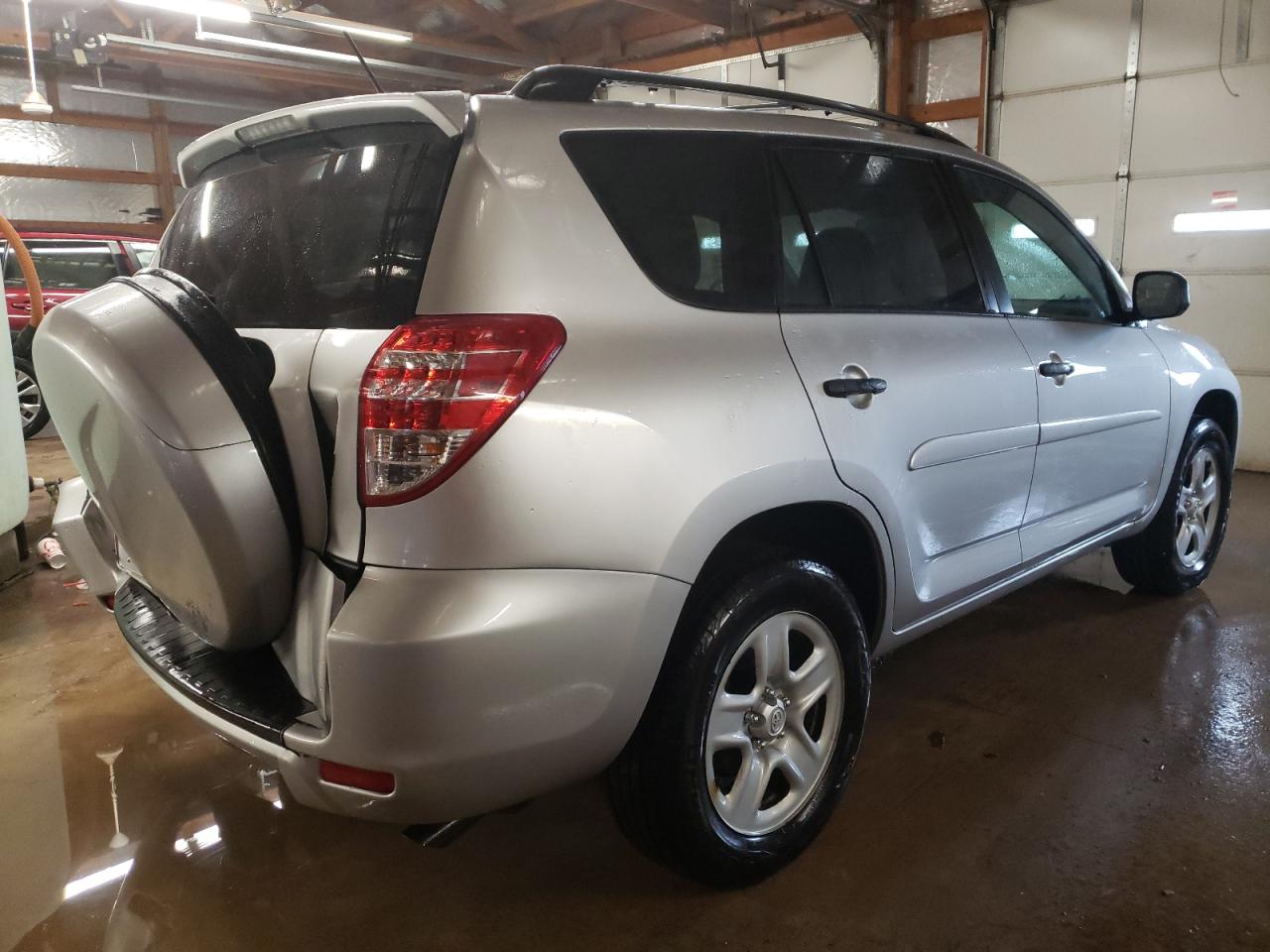 Photo 4 from auction – 2012 TOYOTA RAV4 with VIN 2T3ZF4DV2CW149111