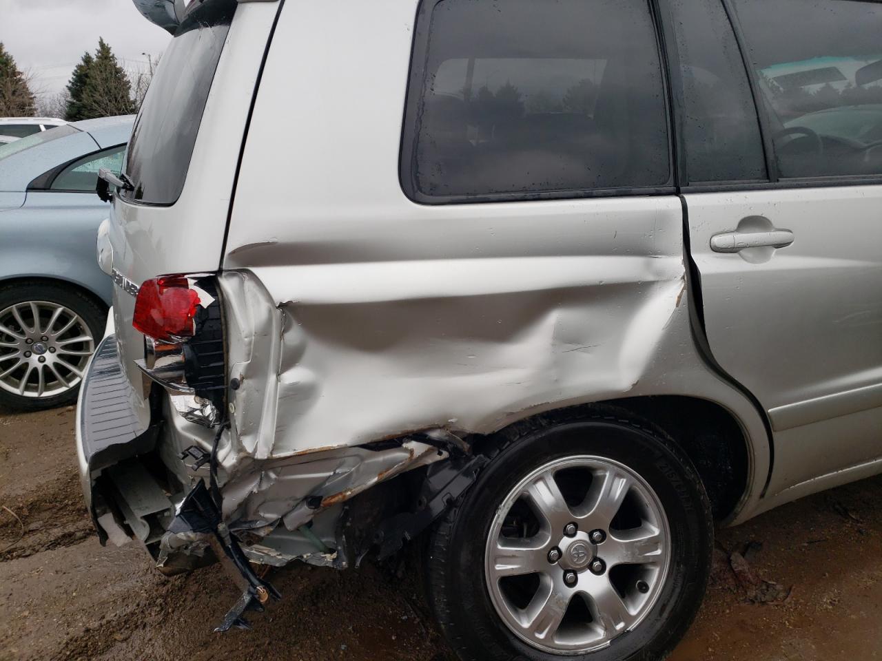 Photo 9 from auction – 2007 TOYOTA HIGHLANDER with VIN JTEGP21A670136717