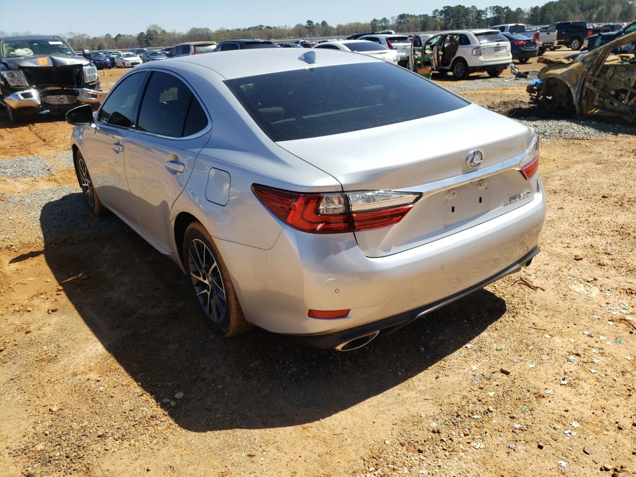 Photo 3 from auction – 2018 LEXUS ES 350 with VIN 58ABK1GG7JU084330