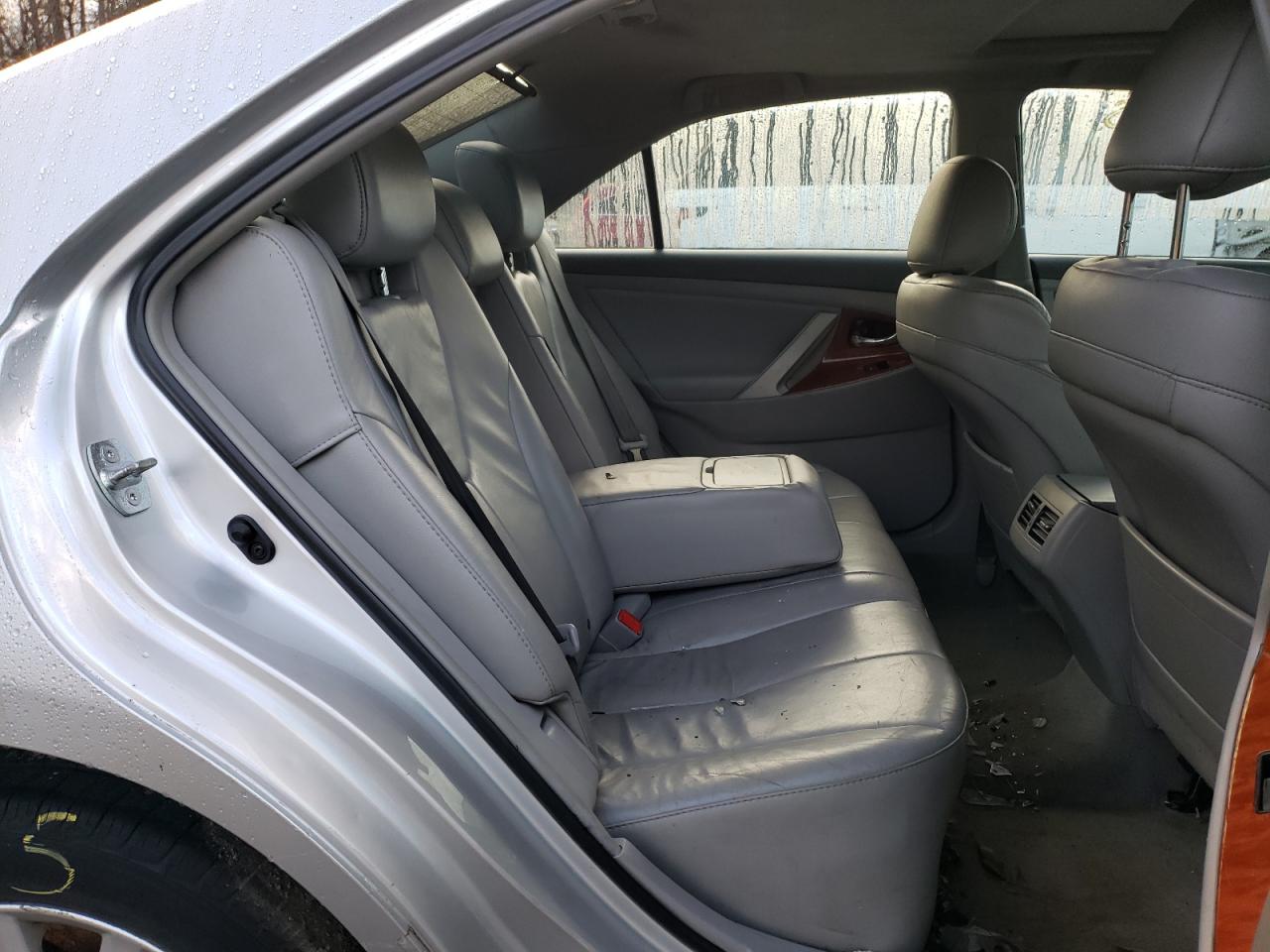Photo 6 from auction – 2011 TOYOTA CAMRY BASE with VIN 4T4BF3EK8BR180733