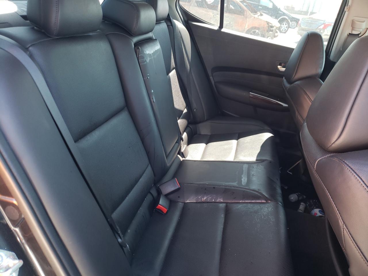 Photo 6 from auction – 2016 ACURA TLX TECH with VIN 19UUB2F52GA010870