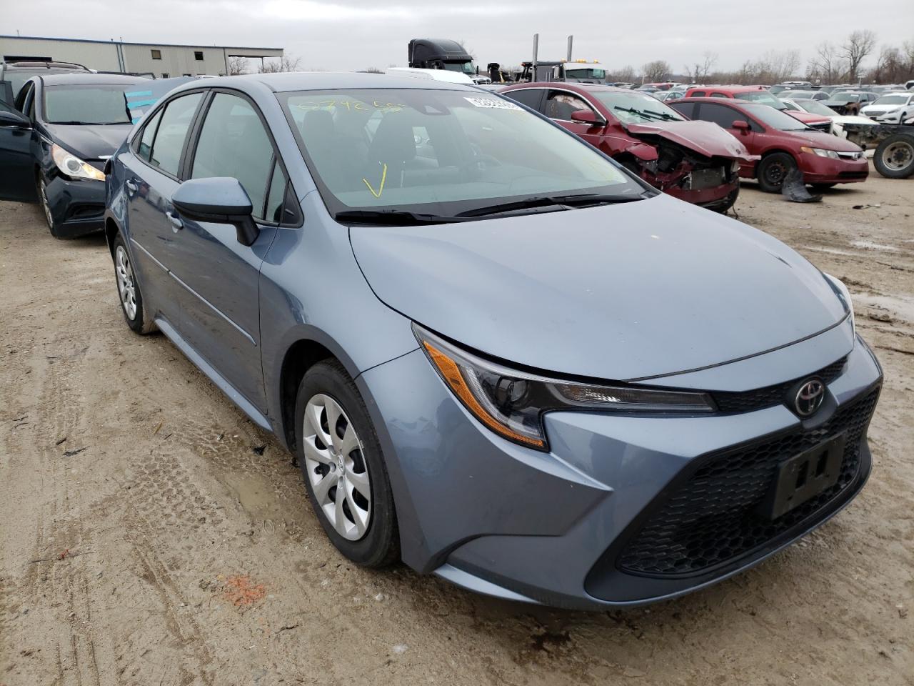 Photo 1 from auction – 2020 TOYOTA COROLLA LE with VIN 5YFEPRAE5LP079255