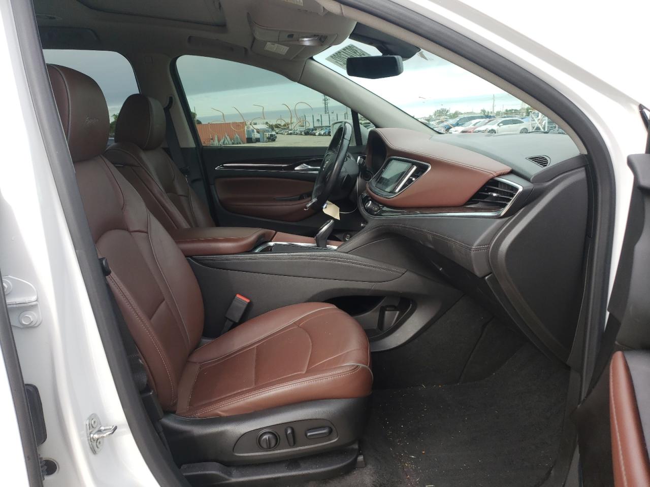 Photo 5 from auction – 2019 BUICK ENCLAVE AV with VIN 5GAERDKW4KJ242003