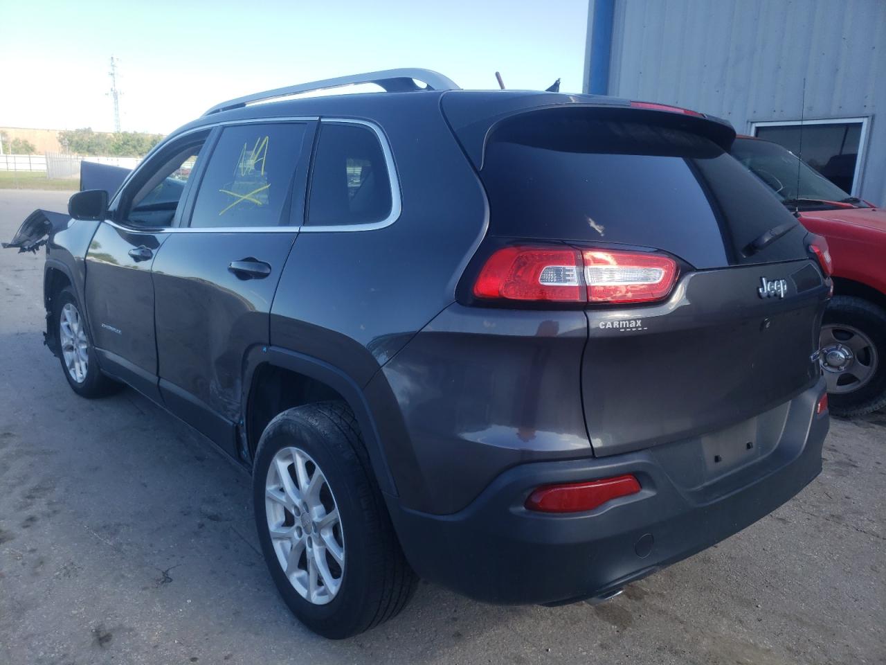 Photo 3 from auction – 2016 JEEP CHEROKEE L with VIN 1C4PJLCB2GW338730
