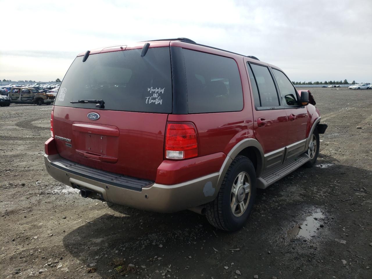 Photo 4 from auction – 2004 FORD EXPEDITION with VIN 1FMFU18L84LA40913