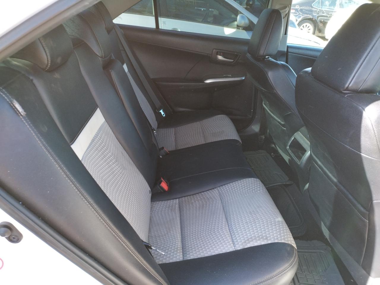 Zdjęcie 6 z aukcji – 2012 TOYOTA CAMRY BASE z VIN 4T1BF1FK3CU547519