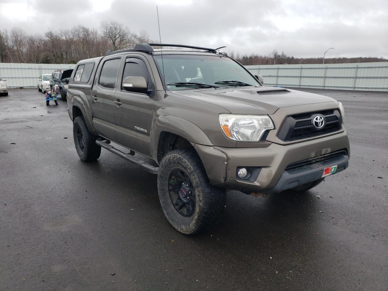 Photo 1 from auction – 2015 TOYOTA TACOMA DOU with VIN 5TFLU4EN6FX110631