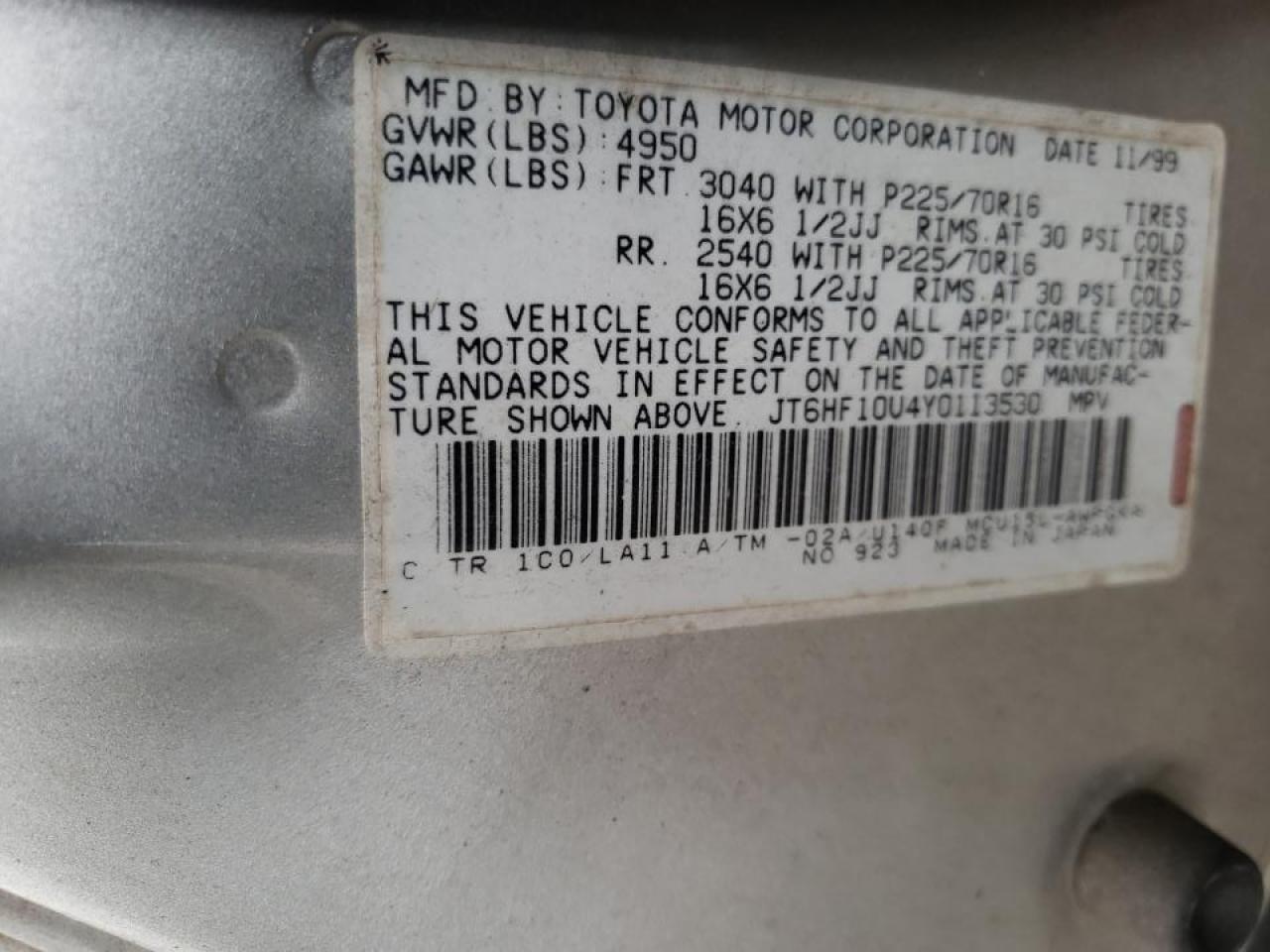 Photo 10 from auction – 2000 LEXUS RX 300 with VIN JT6HF10U4Y0113530