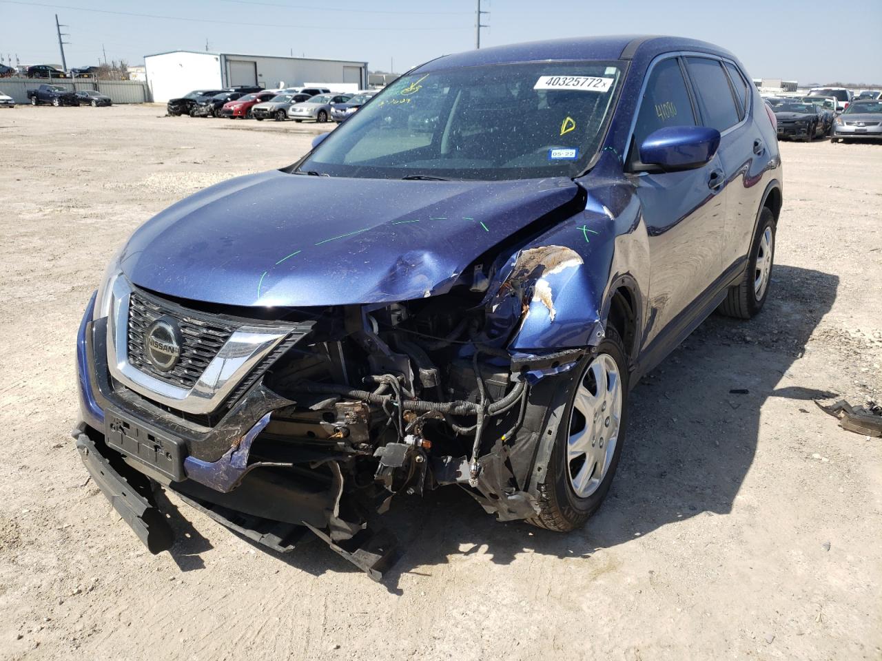 Photo 2 from auction – 2018 NISSAN ROGUE S with VIN KNMAT2MT5JP617009