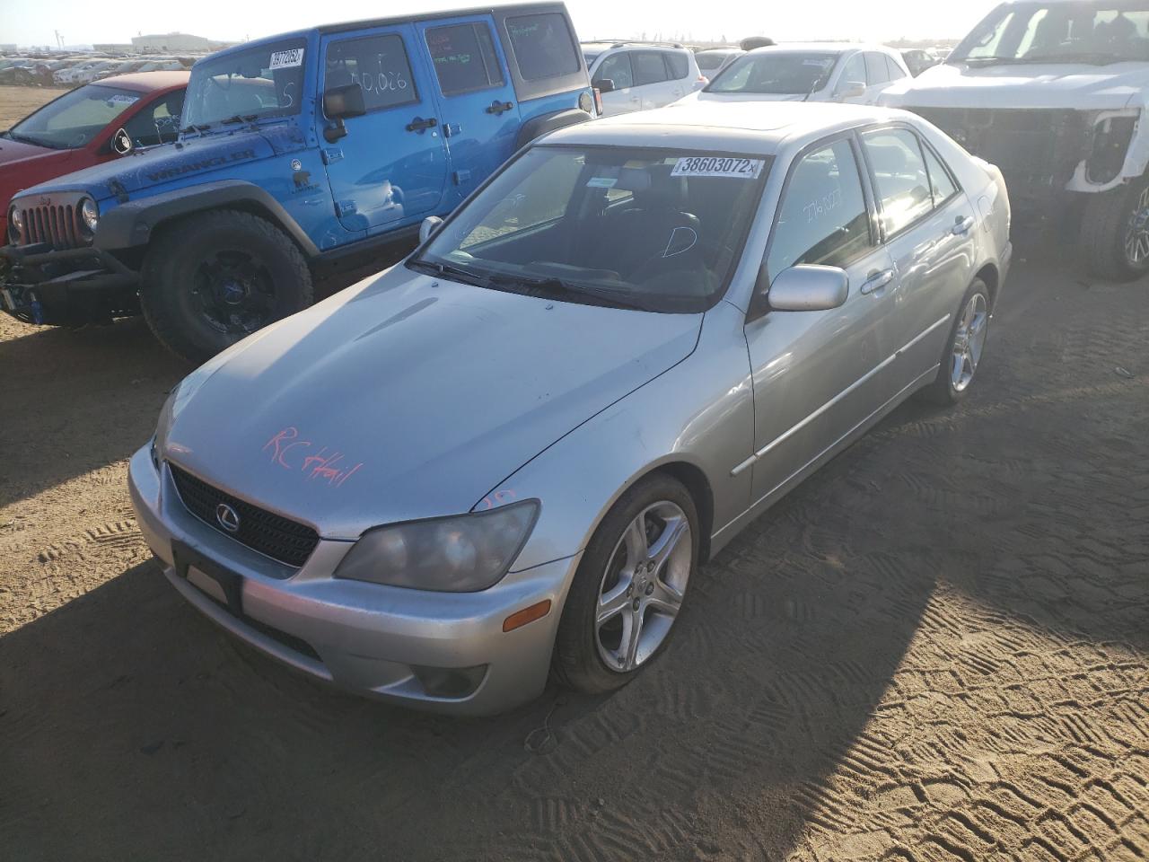 Photo 2 from auction – 2004 LEXUS IS 300 with VIN JTHBD192540086983