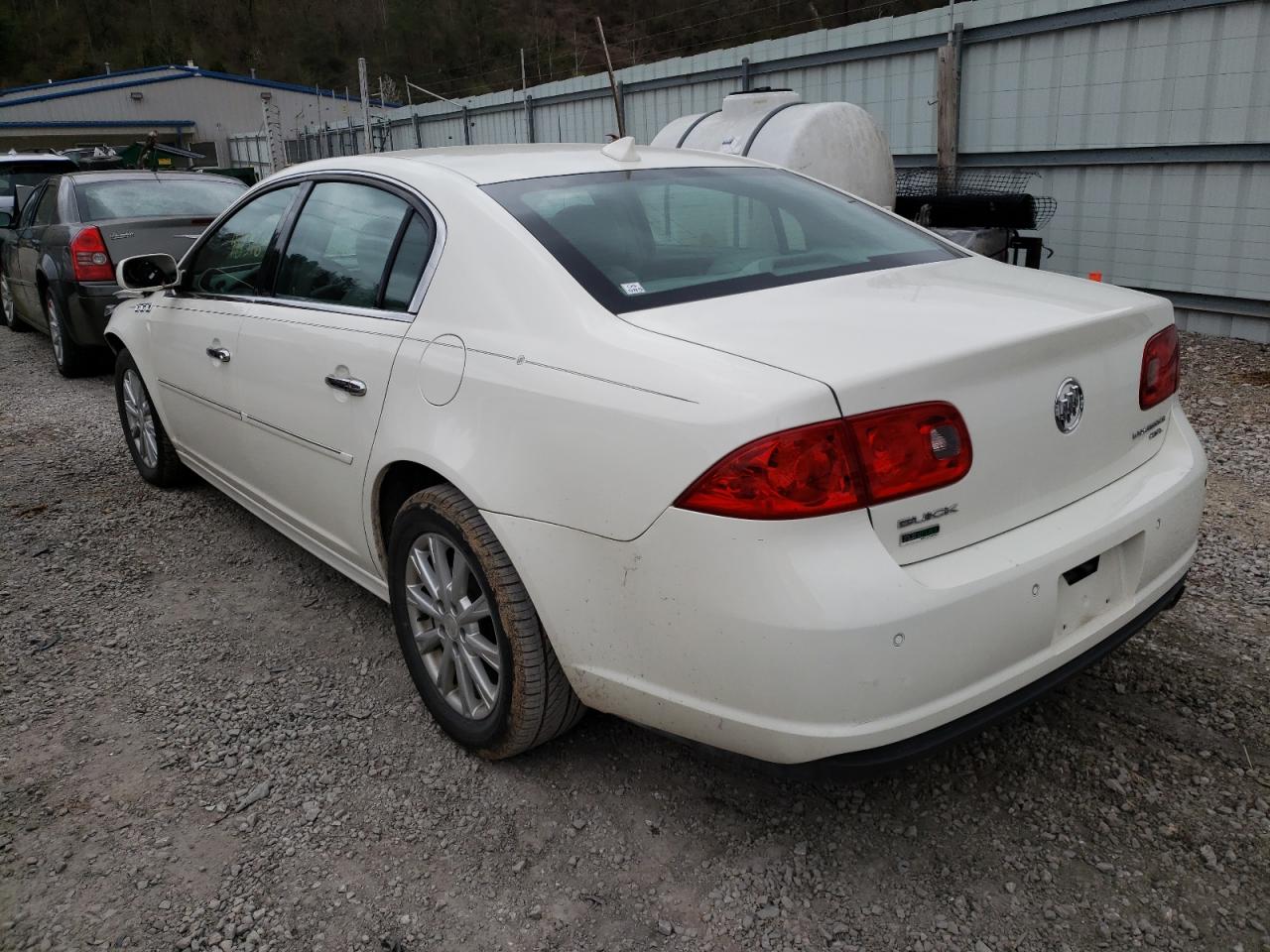 Photo 3 from auction – 2011 BUICK LUCERNE CX with VIN 1G4HC5EM5BU114330