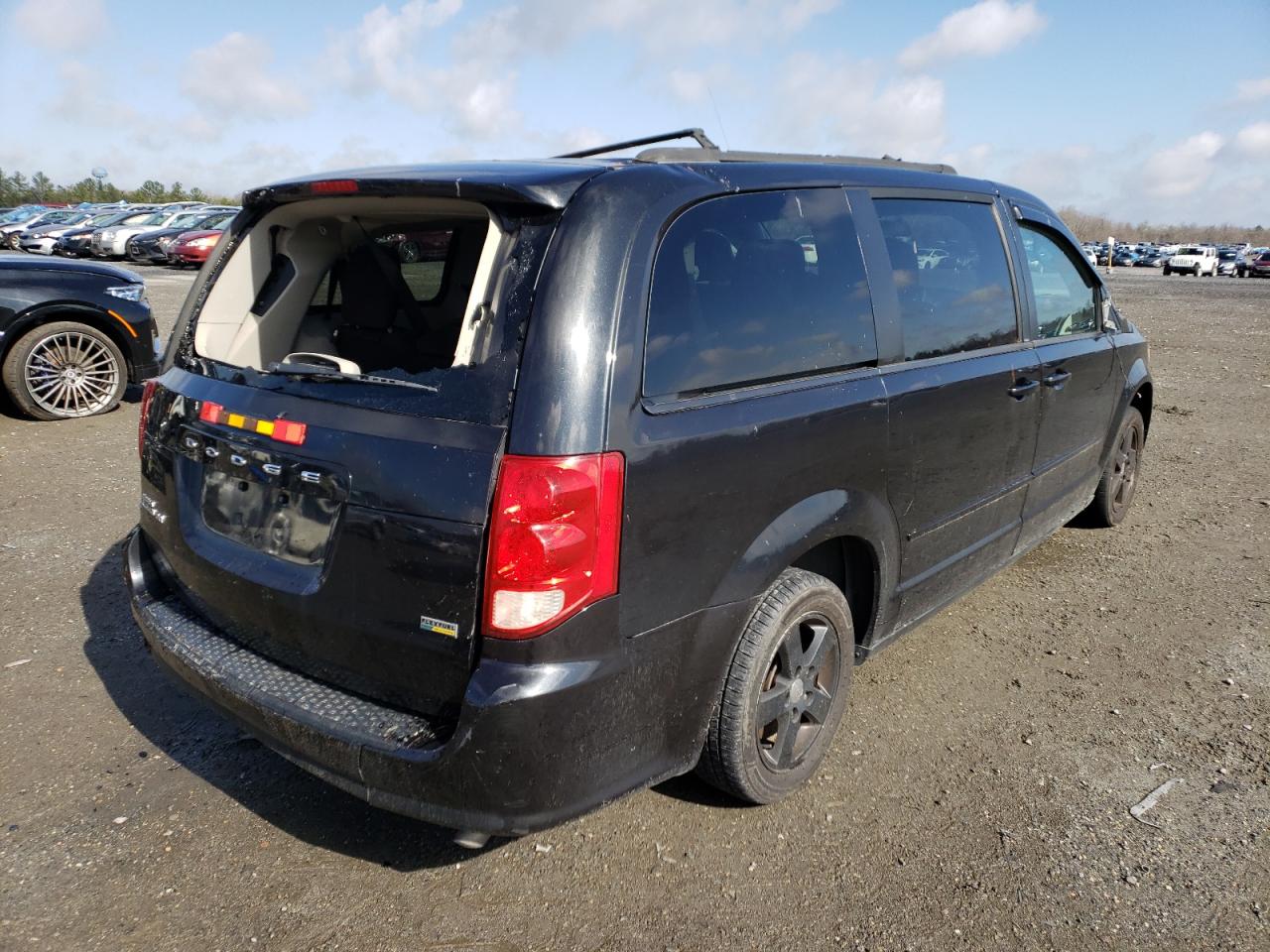 Photo 4 from auction – 2012 DODGE GRAND CARA with VIN 2C4RDGCG7CR296187