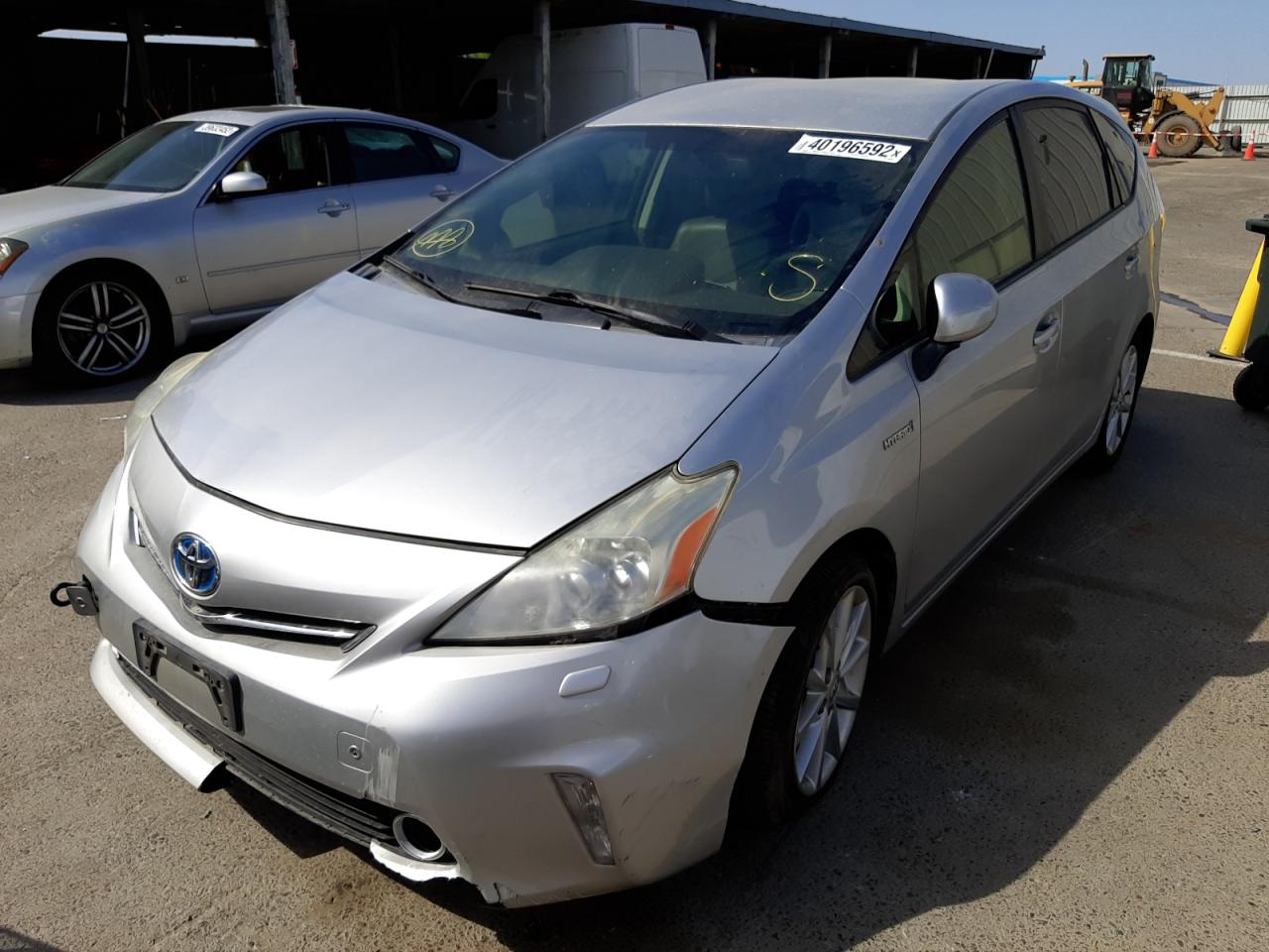 Photo 2 from auction – 2012 TOYOTA PRIUS V with VIN JTDZN3EU6C3145049