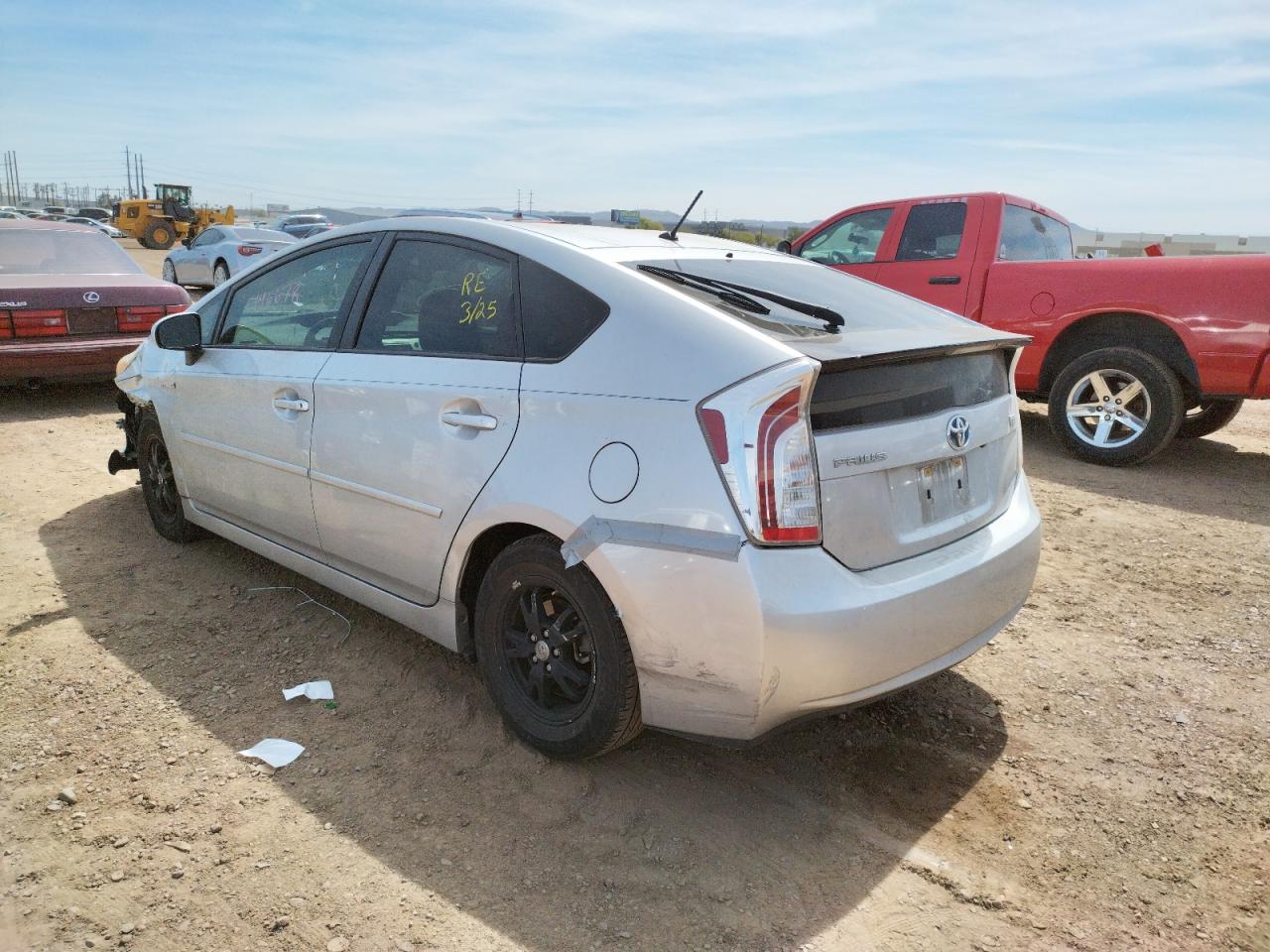 Photo 3 from auction – 2014 TOYOTA PRIUS with VIN JTDKN3DU4E1769028