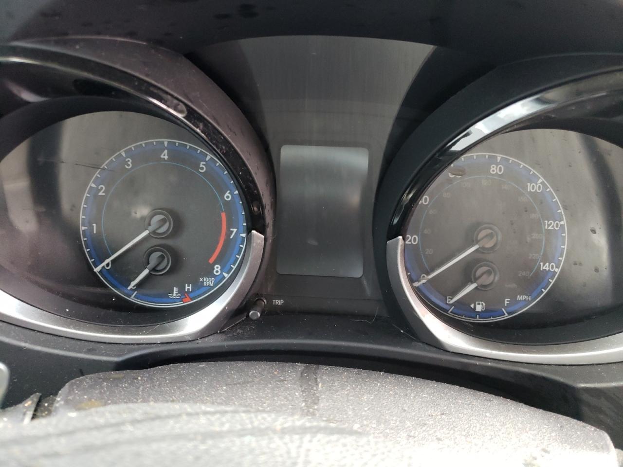 Zdjęcie 8 z aukcji – 2015 TOYOTA COROLLA L z VIN 2T1BURHE9FC309563