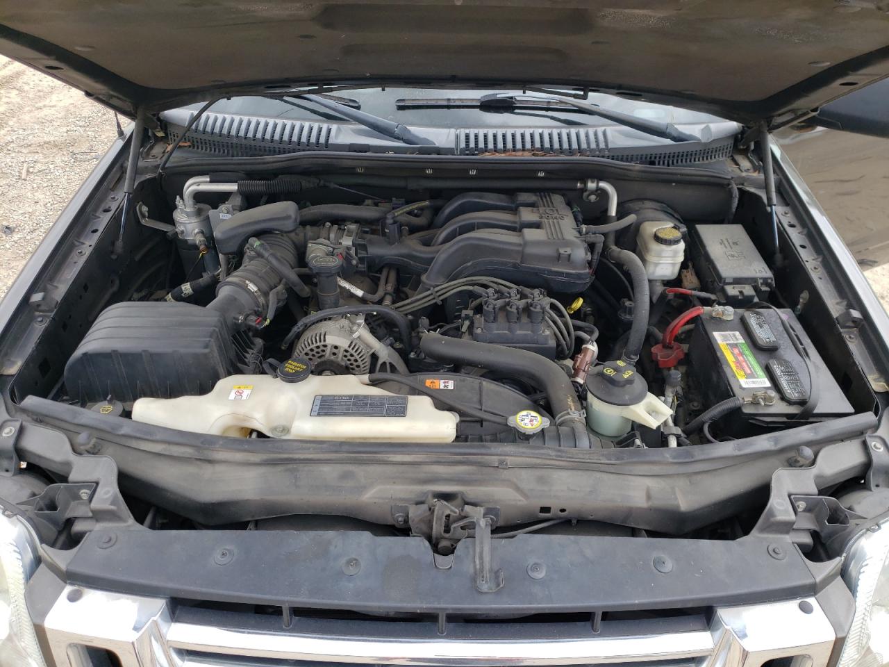 Photo 7 from auction – 2008 FORD EXPLORER S with VIN 1FMEU31EX8UA41449
