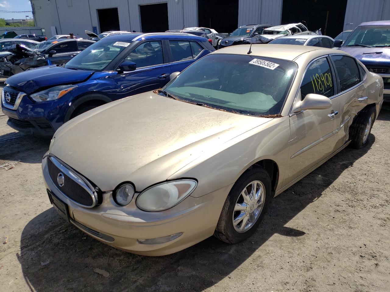 Photo 2 from auction – 2005 BUICK LACROSSE C with VIN 2G4WD532451213176