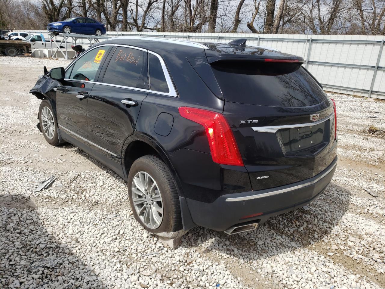 Photo 3 from auction – 2017 CADILLAC XT5 with VIN 1GYKNDRS5HZ281168