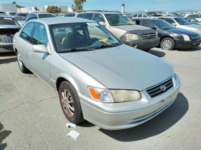 TOYOTA CAMRY CE 2001 with VIN 4T1BG22K41U077586 - Photo from auction