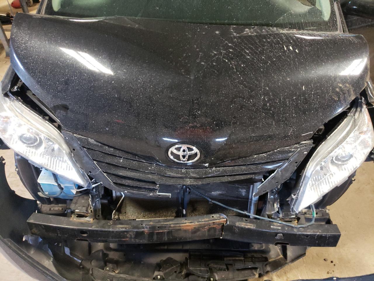 Photo 7 from auction – 2013 TOYOTA SIENNA LE with VIN 5TDKK3DC7DS362466