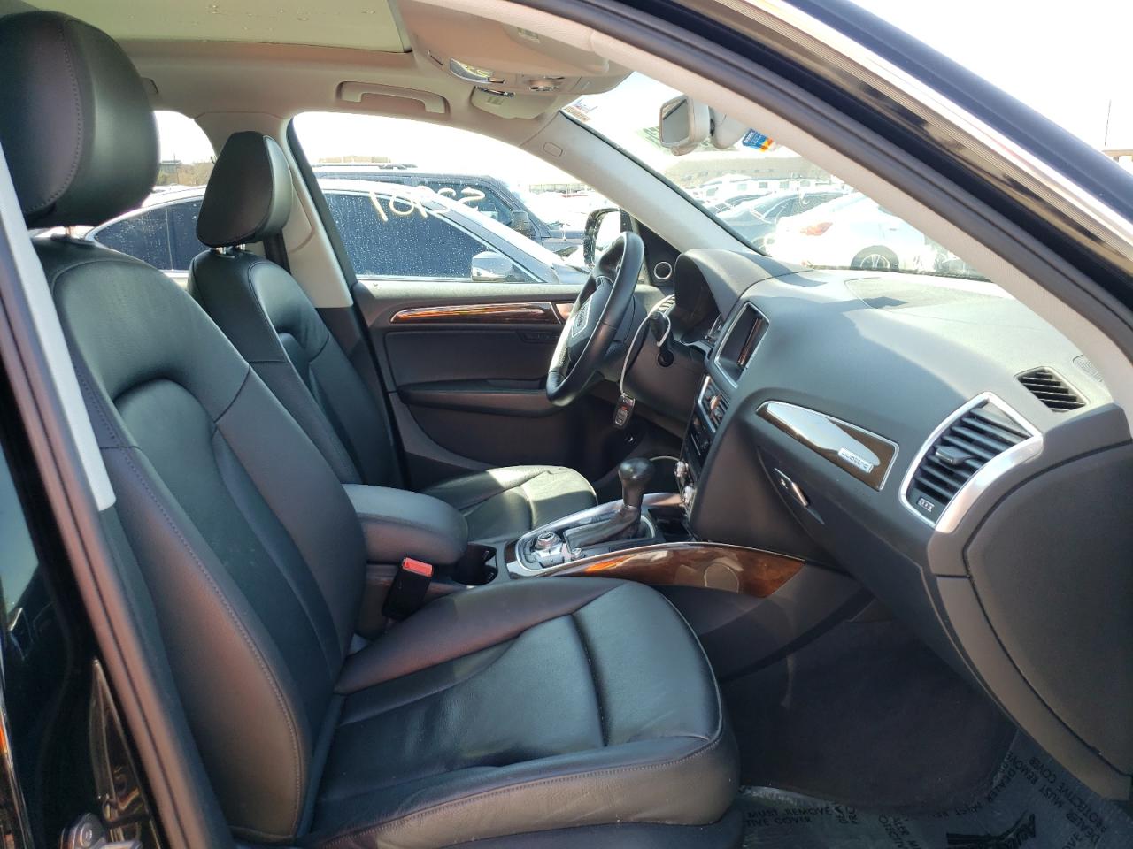 Photo 5 from auction – 2016 AUDI Q5 PREMIUM with VIN WA1L2AFP9GA011806