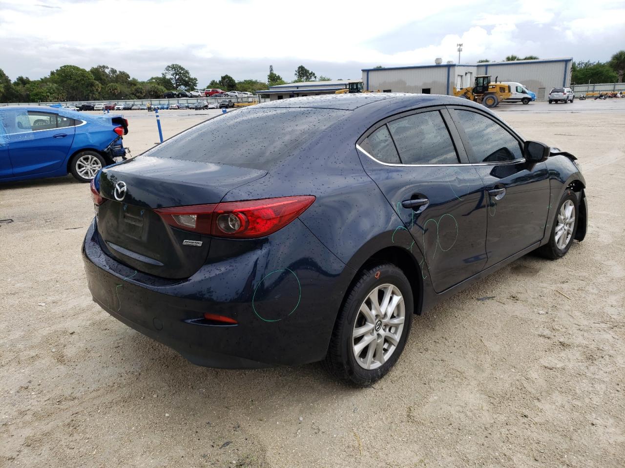 Photo 4 from auction – 2017 MAZDA 3 SPORT with VIN 3MZBN1U70HM125318