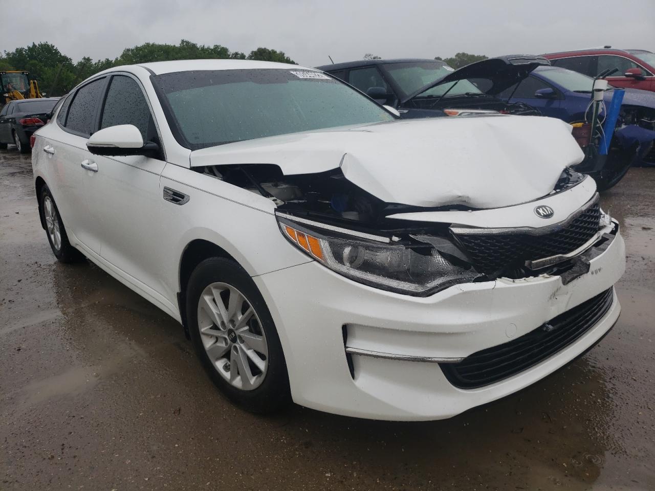 KIA OPTIMA LX 2016 with VIN KNAGT4L32G5072251 - Photo from auction