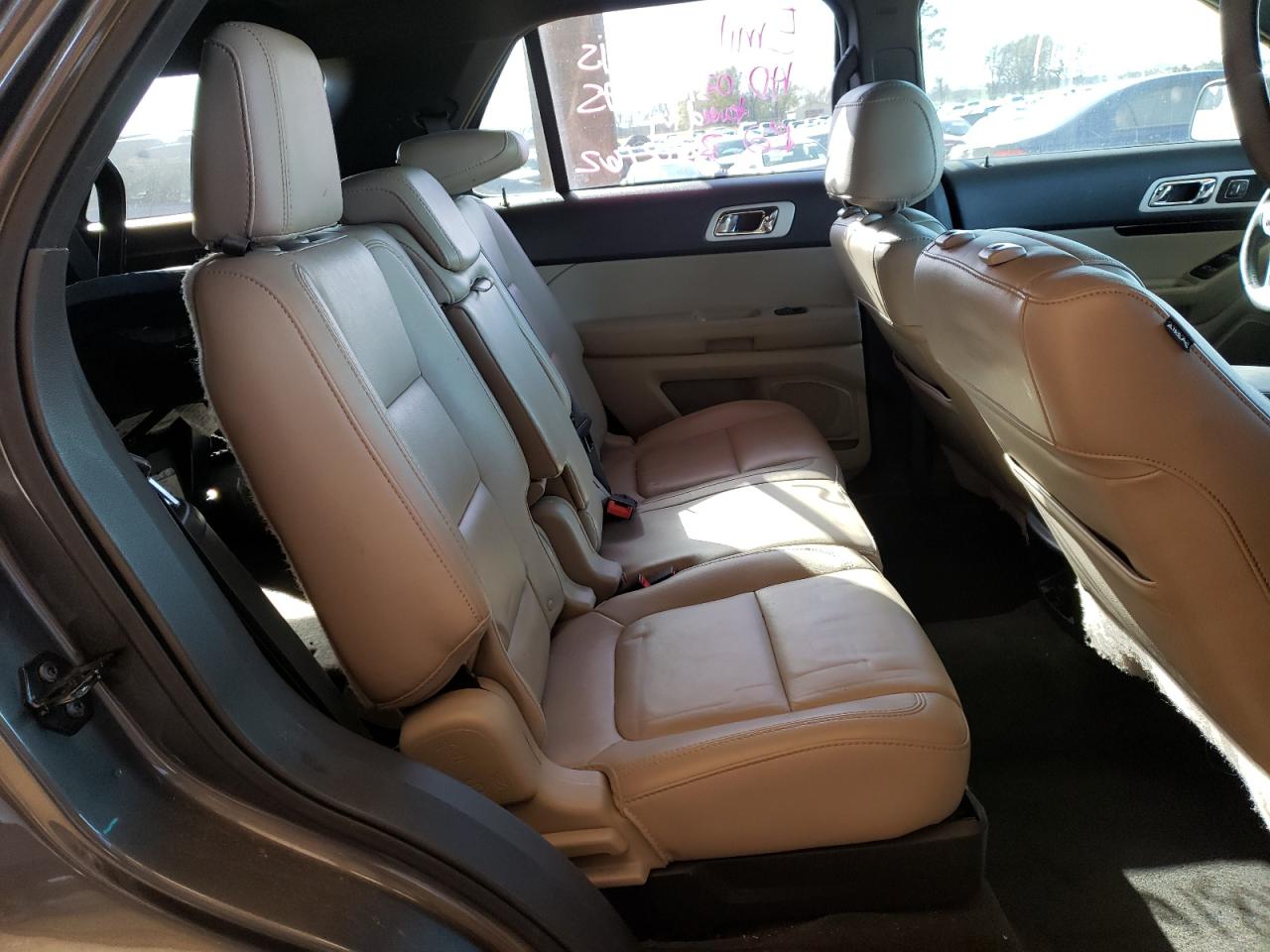 Photo 6 from auction – 2015 FORD EXPLORER L with VIN 1FM5K7F86FGC06862